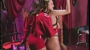 سولو مقعد ، مقعد مزہ کے ساتھ busty اپریل آلسین