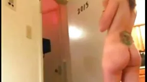 چھوٹی سرخ بالوں والی ڈک fucks
