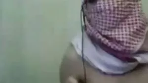 سجا دیئے ماں جنگلی جنسی تعلق اس کے پریمی کے ساتھ شاور میں