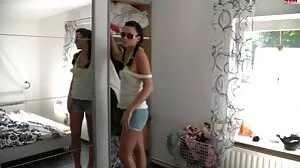 سوتیلے بیٹے اینٹوں چربی پر بوجھ MILF ریگن کے منہ
