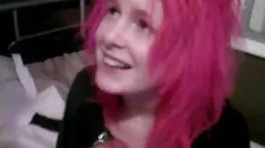 گرم ، شہوت انگیز ماں بھارت کے موسم گرما دیتا مقعد سبق کے لئے نوجوان slut Veruca Ver