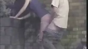 نویں مہینے کے preggo نوجوان کسی نہ کسی مقعد آخر