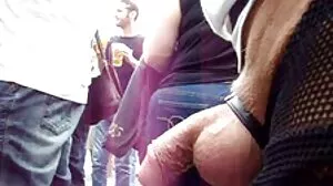 مقعد threesome کے ساتھ ایک گنڈا ماں جو اچھا لگتا ہے